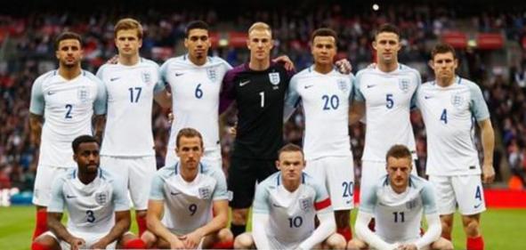 索斯盖特换人引争议,索斯盖特三师兵团