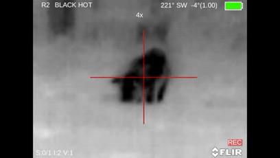 真正的狼灭：美国农场主一夜*击狙**45只郊狼，全套黑科技开挂了