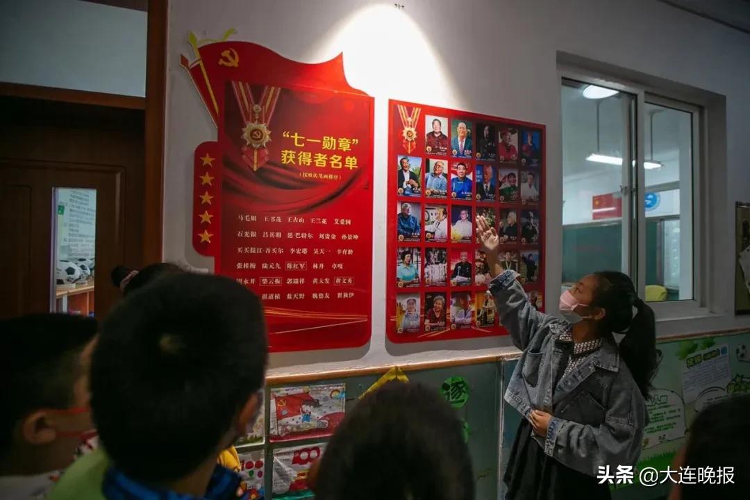 让孩子学礼仪对他有好处吗,让学生既能玩又能学到知识