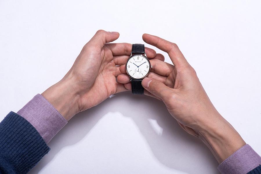 想做典当行怎么区分真假名表,名表行业入门