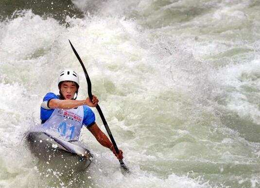中国皮划艇队划船机,皮艇划船机正确姿势