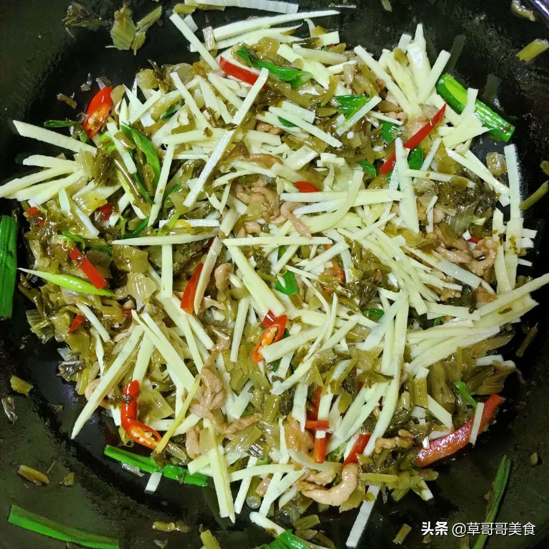 下饭菜香脆笋咸菜做法,家常爽口笋丝