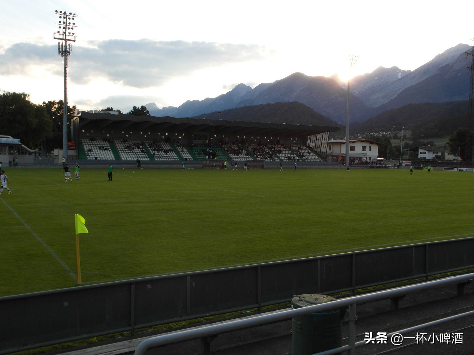 欧洲小国足球联赛,欧洲小球场