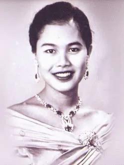 泰国国王是否是从古至今一个家族,泰国国王为什么疼爱小儿子