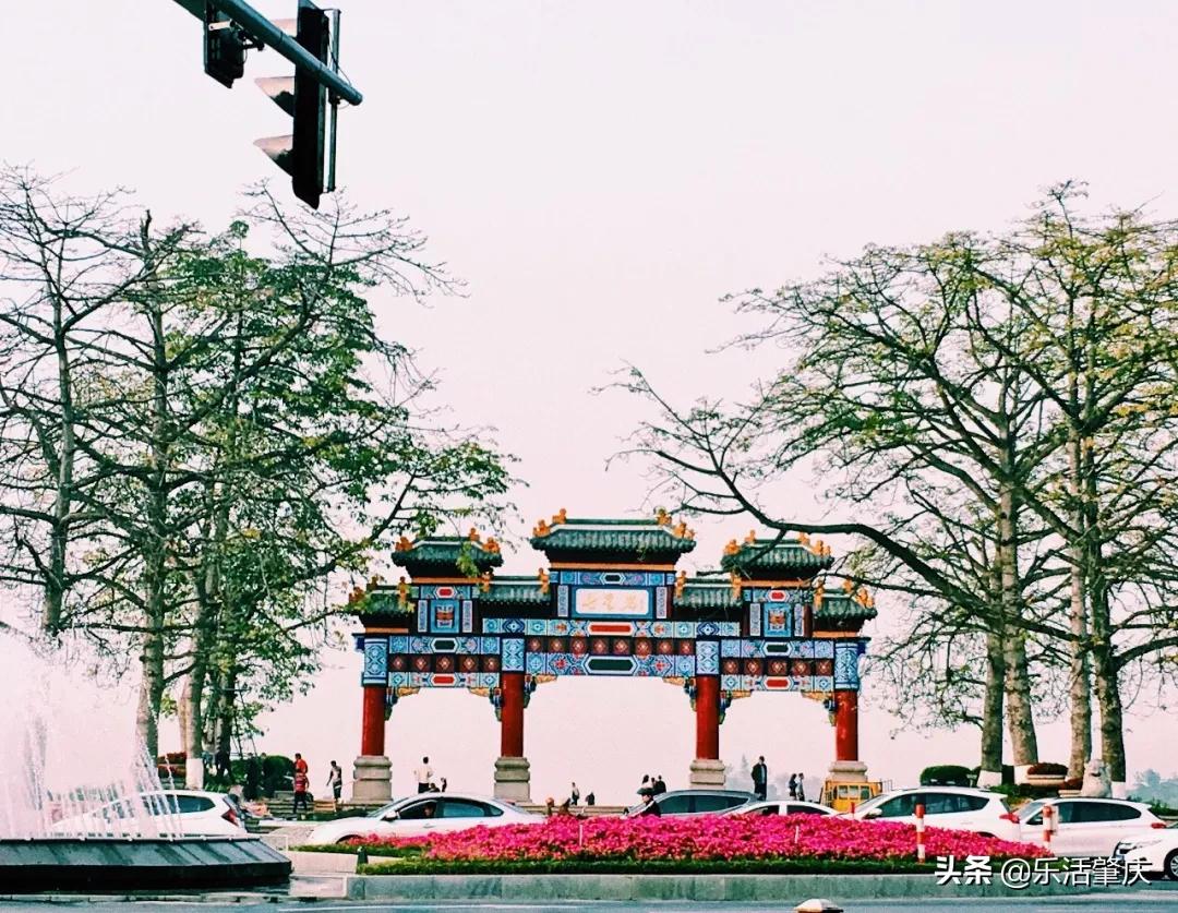 按重启开关才能正常启动,按重启键怎么启动