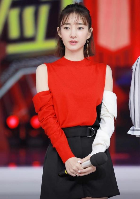 王丽坤瘦成皮包骨,王丽坤瘦成竹竿