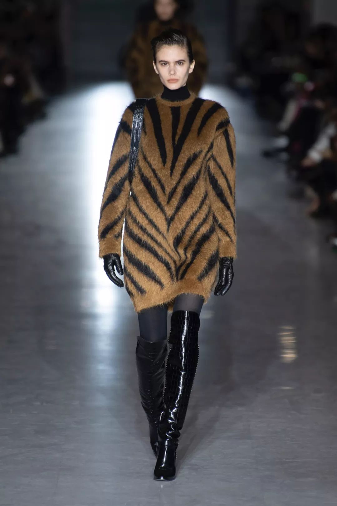 MaxMara男士穿搭,maxmara黑色西装外套怎么搭