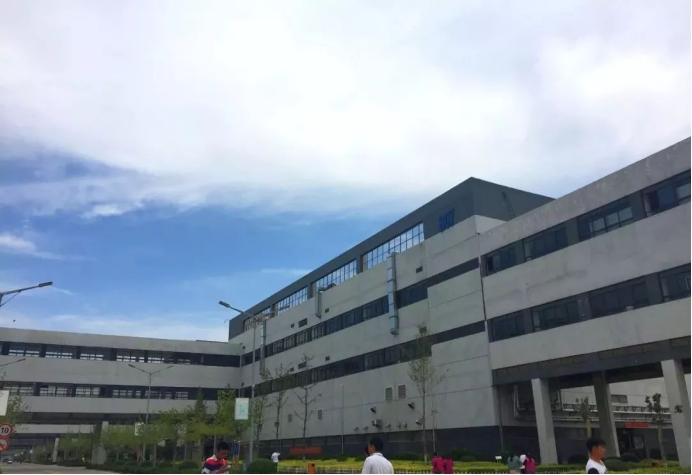 富士康倒闭员工会有多少赔偿,富士康倒闭会有影响吗