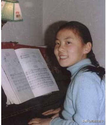 唐人街探案3夜晚一个人关灯,唐人街探案开灯关灯