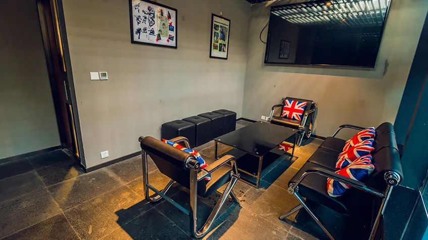 《七夕保命指南》：别再送花吃饭，这三个地方请男生直接抄作业