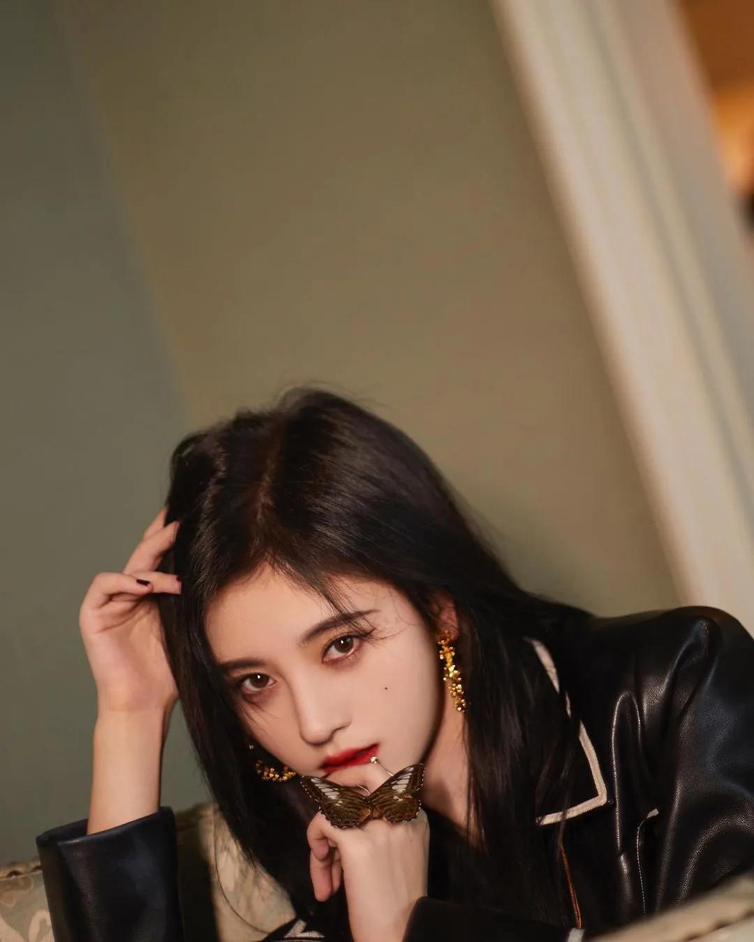 中日女子速度对决4乘100米,韩系少女vs民族姑娘