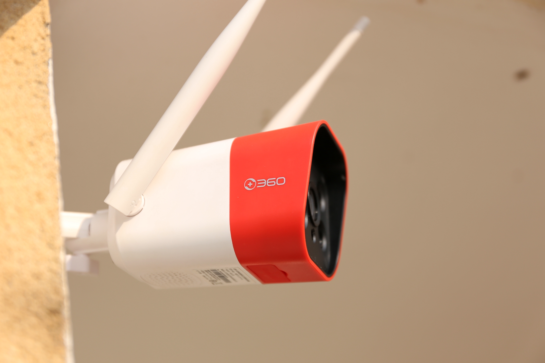 360摄像头红色警戒版和高配版区别,360红色警戒标准版和高配版的区别