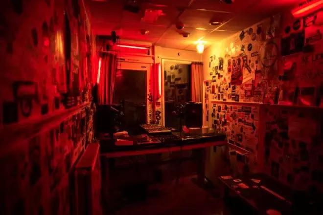 黑胶图书馆|*院妓**改造的唱片店,男人女人都想去