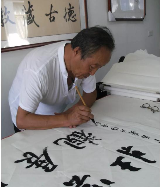 书画装裱，字画定制，尽在翰墨轩工作室