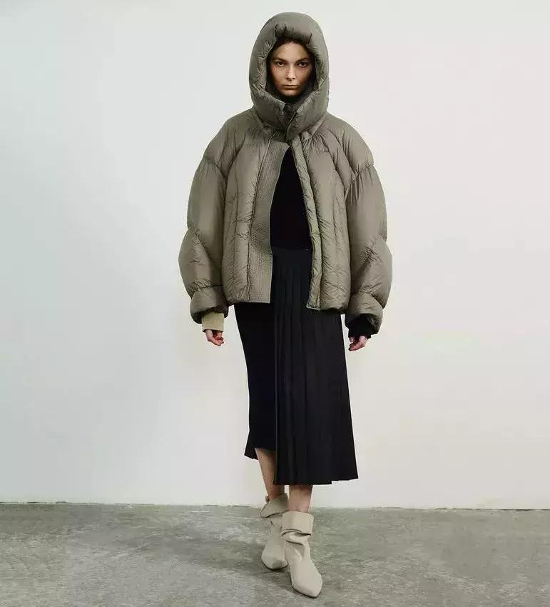 拒绝臃肿冬天最薄的保暖衣,好看又不显臃肿的羽绒服