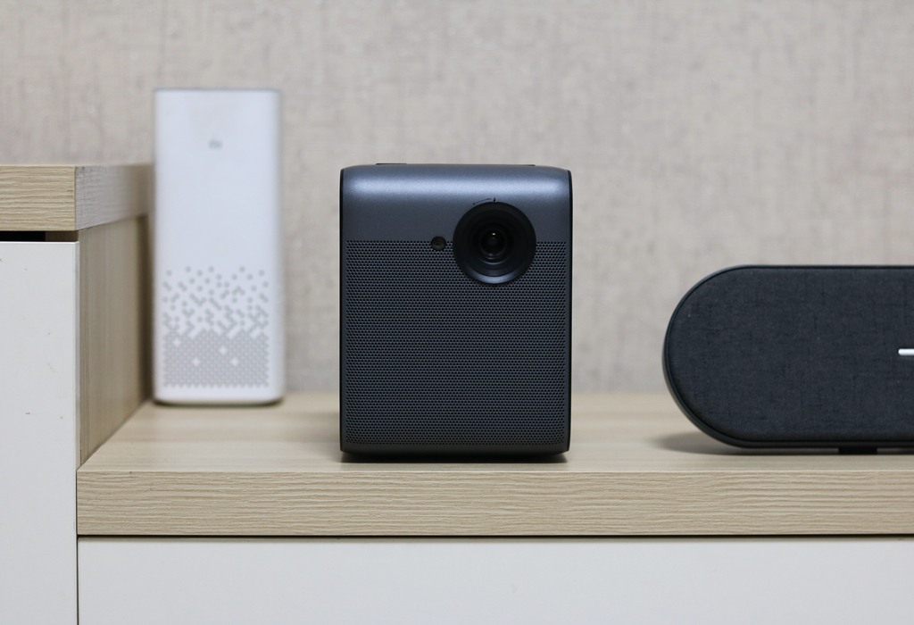 峰米smartlite小米投影青春版,小米投影仪与峰米r1