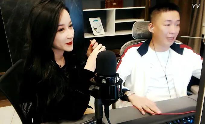 刘一手首秀yy直播全程回放,刘一手在yy一年挣多少钱