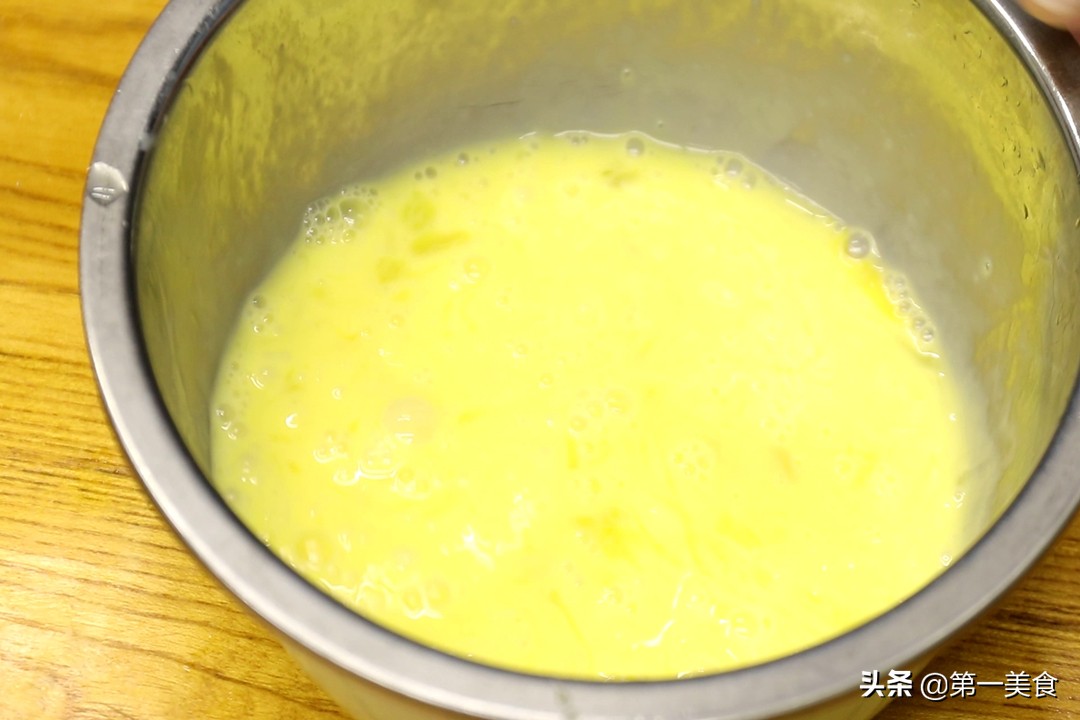 炸小焦鱼用什么粉,炸小河鱼是用面粉还是淀粉