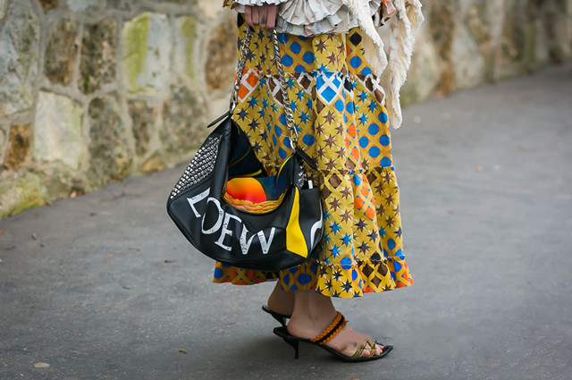 现在很流行的一个链条包,适合春夏的链条包推荐