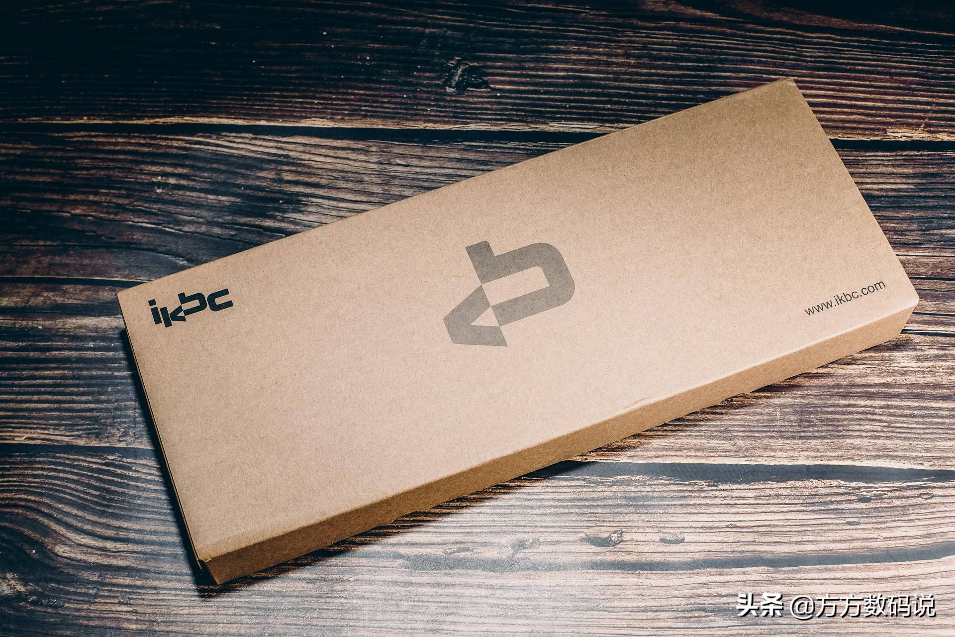 ikbcr300键盘白光和蓝光,ikbcr410评测