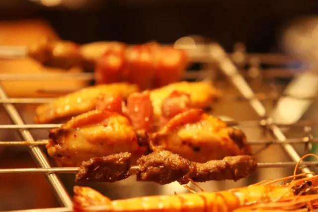 2019年十大最赚钱的行业是什么,开什么小店铺最赚钱