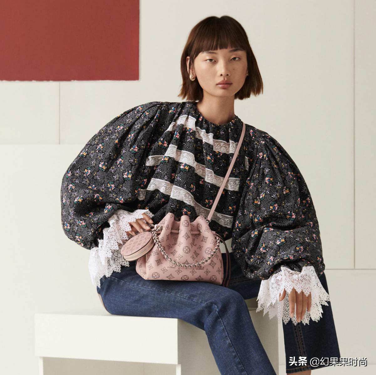 2024年手袋流行颜色,受欢迎的粉红色手袋