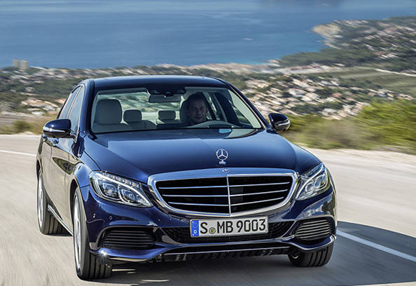 新买奔驰一个月坏了,奔驰扶手坏了怎么维修