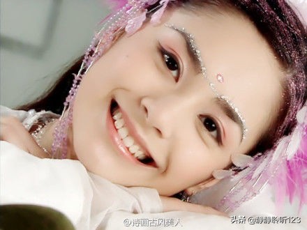 古装美女有名字的,名字带紫的女明星