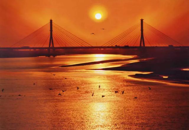 谁说济南没有夜生活细数济南这些高颜值酒吧！这就是我认识的济南