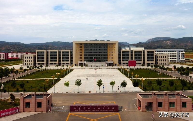 2021年内蒙古高职排名,包头市轻工职业技术学院排名