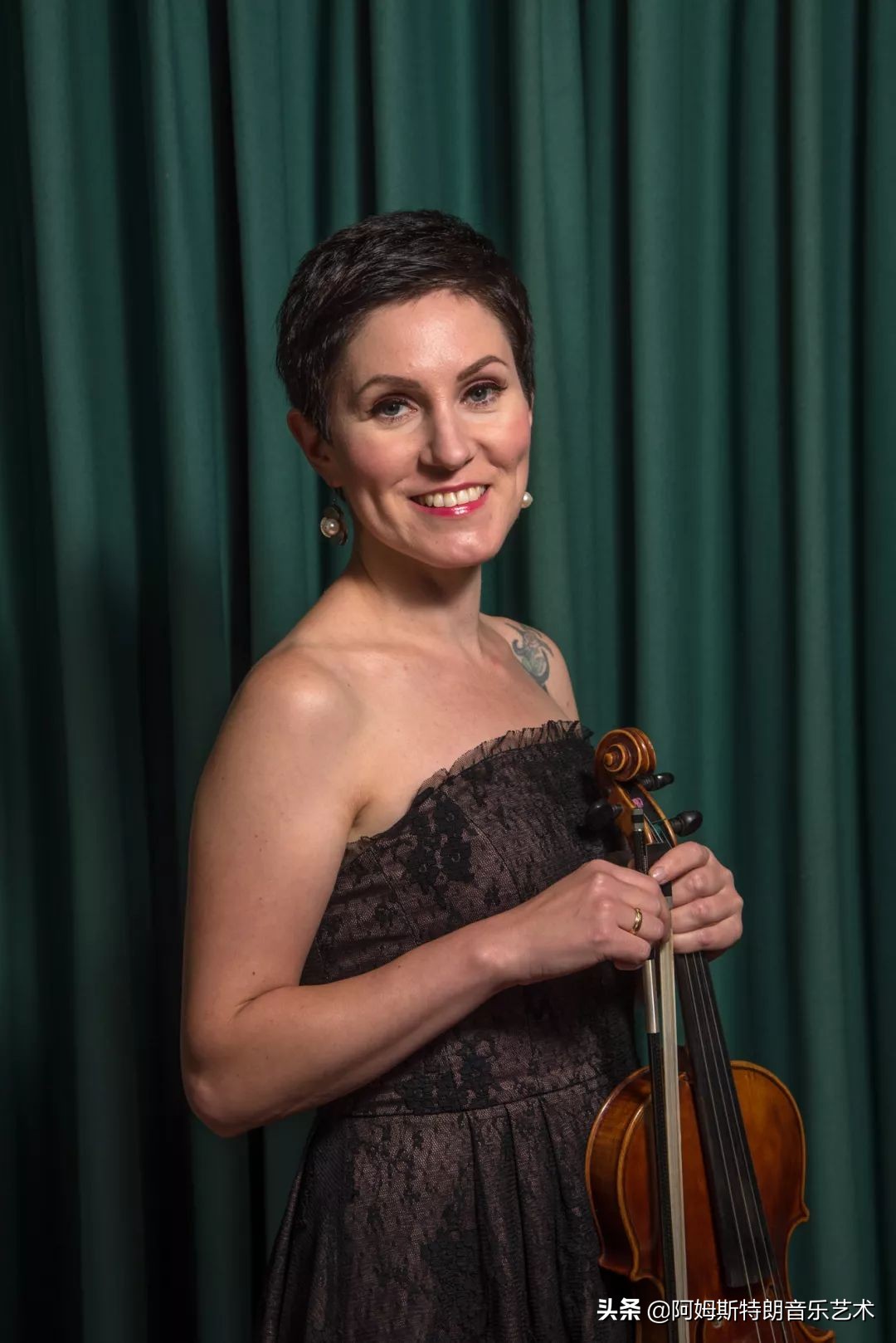 查尔斯给女王过生日,查尔斯国王生日哈里王子送祝福