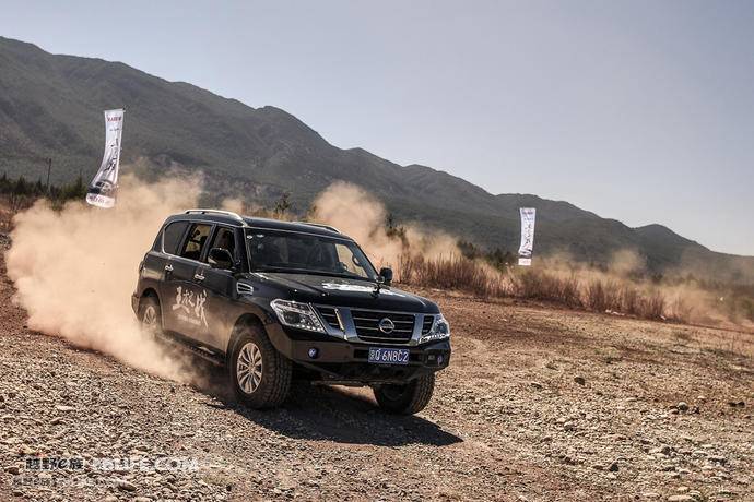 途乐跟途达有什么区别,小途乐汽车