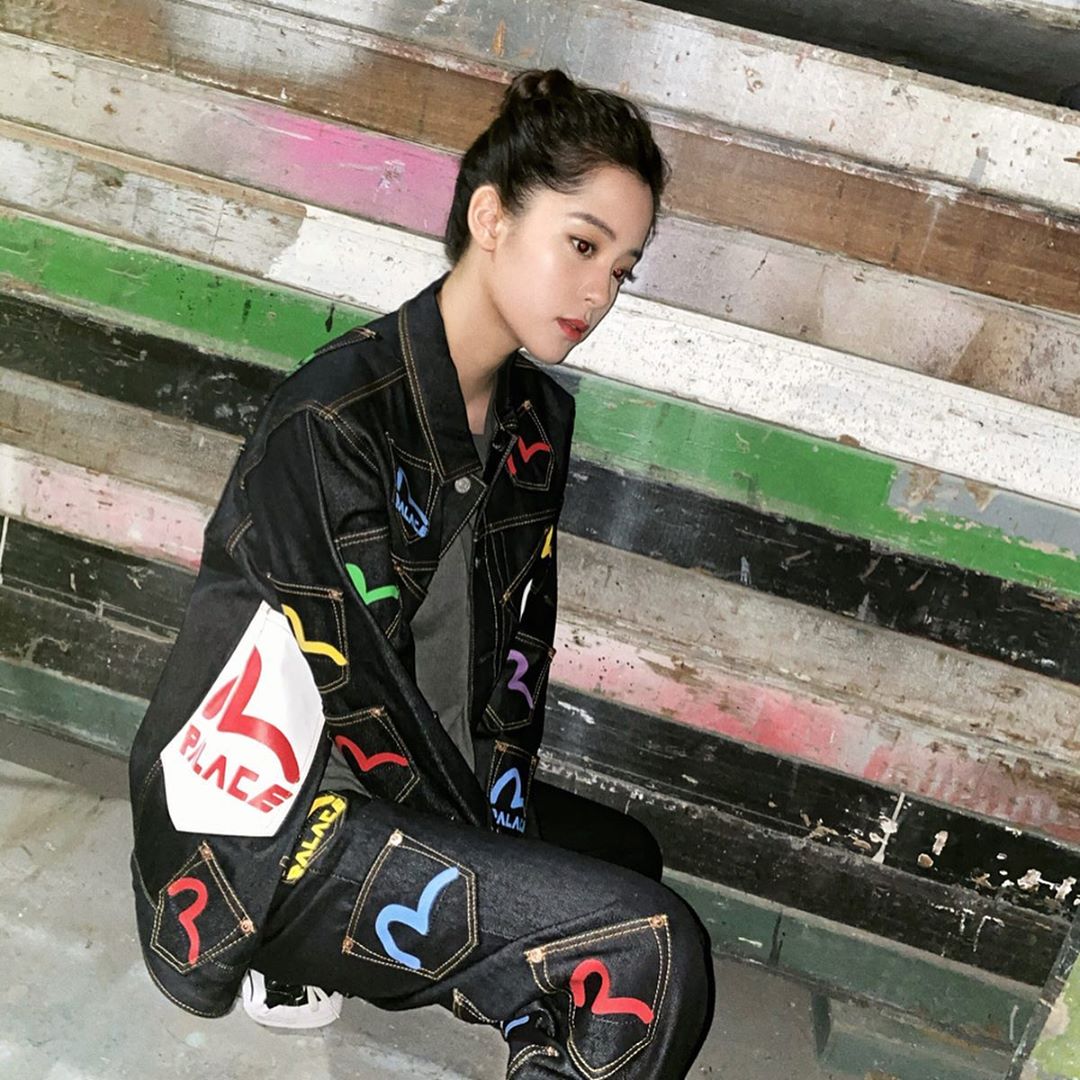 冠希哥穿的潮牌衣服,冠希哥喜茶联名