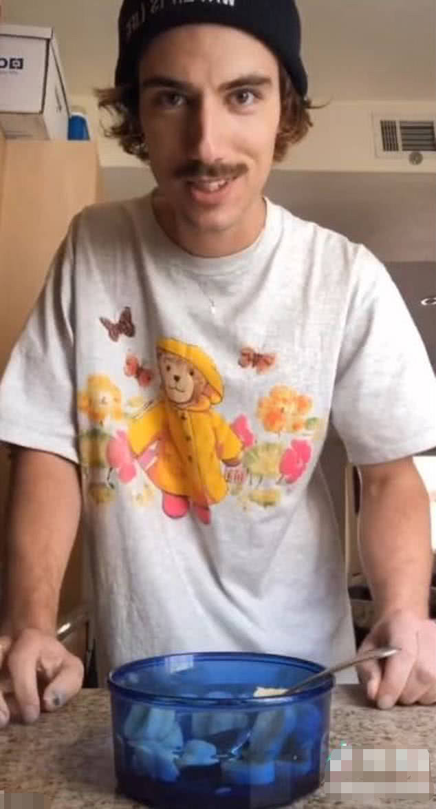 匪夷所思:美国小伙分享28秒切香蕉视频,无数女孩想要嫁给他