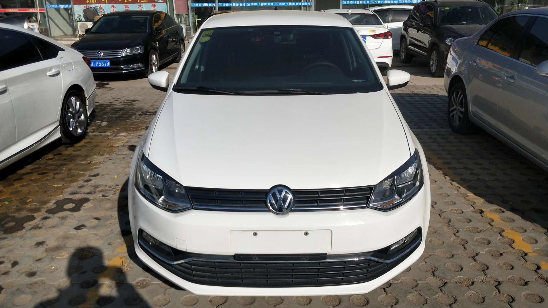 15年大众polo手动1.4二手车值得吗,15年大众polo1.6自动挡多少钱