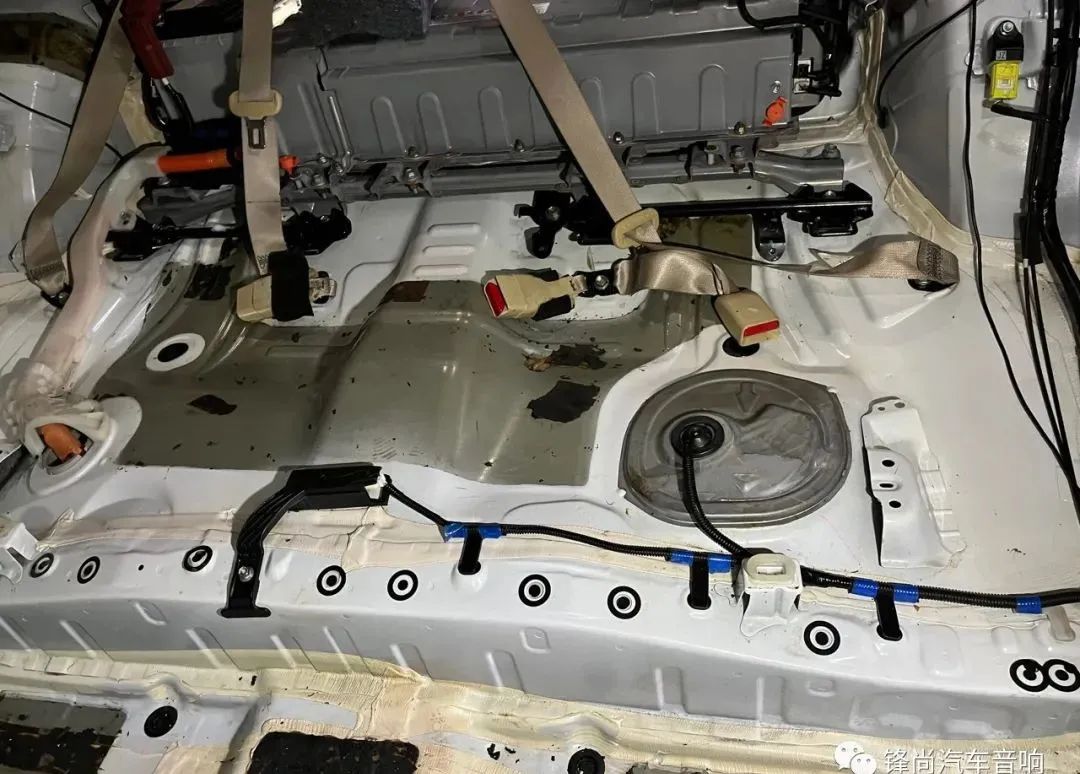 卡罗拉去沥青异味,丰田卡罗拉隔音怎么解决