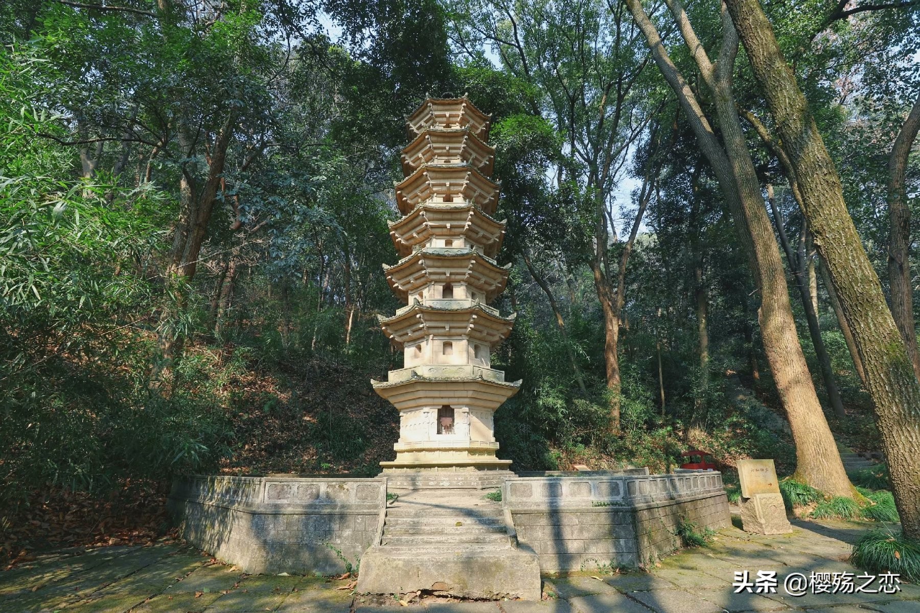 杭州古塔有哪些,杭州的古塔古建筑