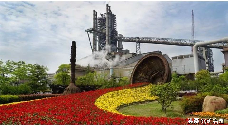 钢铁是怎样炼成的的作者,钢铁是怎样炼成的梗概