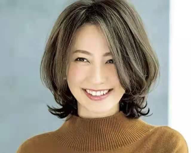 什么植物染发剂染白发最好看,有白发适合哪种染发