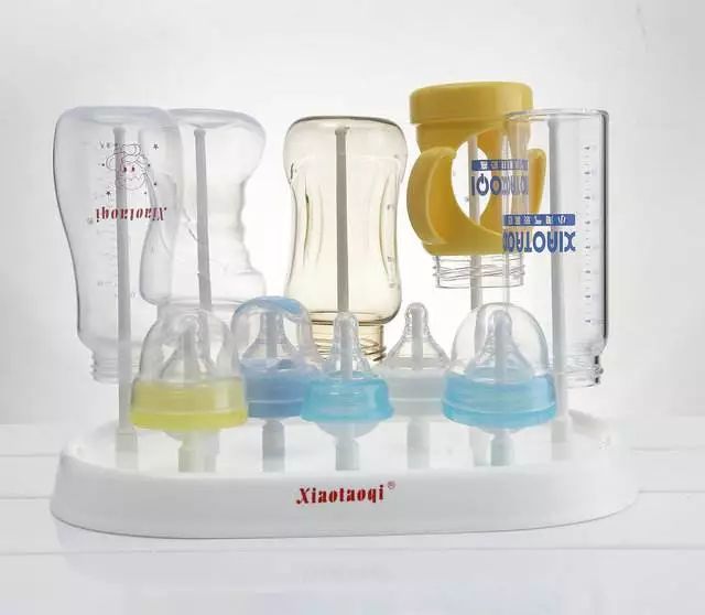 育儿早教给宝宝冲奶粉的正确做法,育儿奶粉知识0到1岁