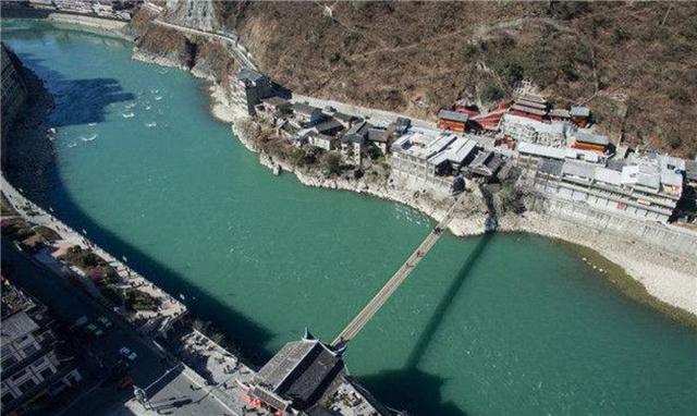 三百年前泸定桥是怎么建成,大渡河泸定桥如何建造的