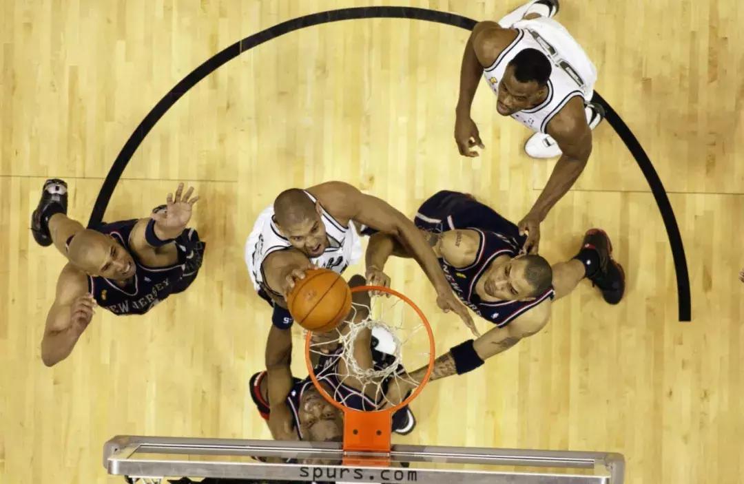 邓肯谢幕战vs威少,邓肯最后一场比赛挥手告别