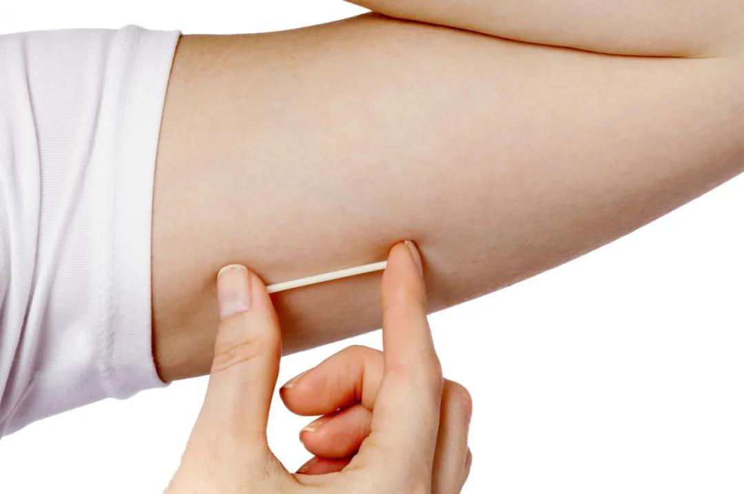 吃了避孕药后一个月内怀孕几率,吃了避孕药性激素对胎儿有影响吗