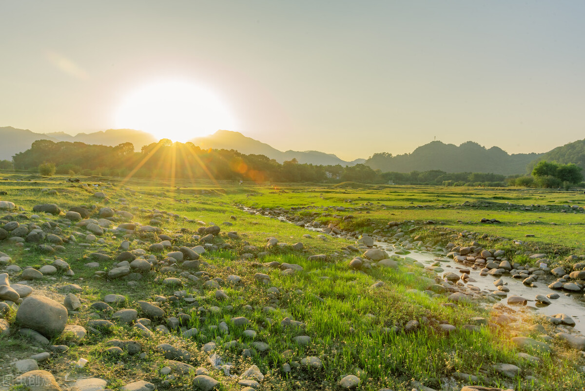 露营地看日出点推荐,藏在深山里的绝美露营点