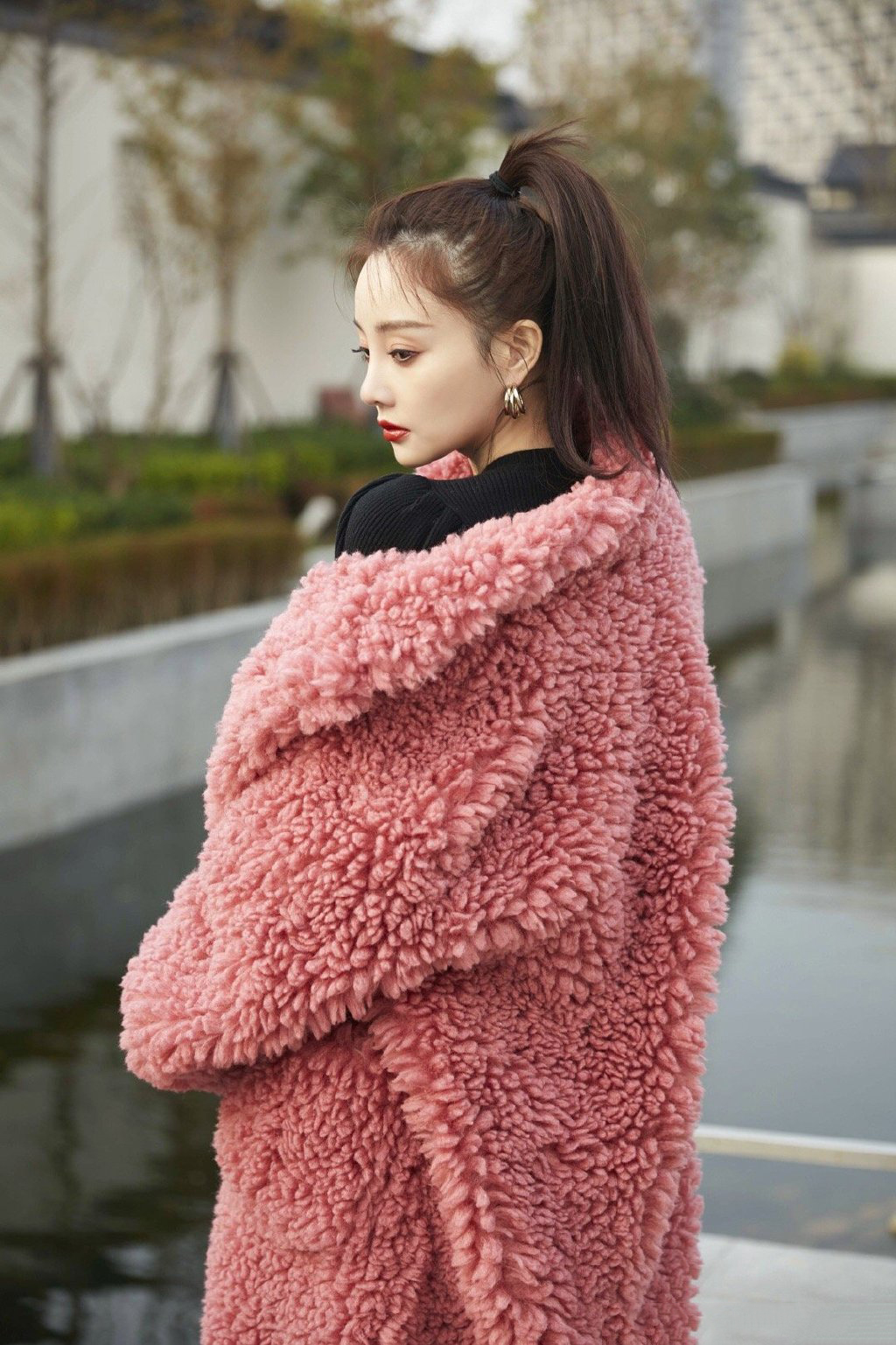 李小璐为网店拍写真美照,李小璐为网店拍贵妇写真