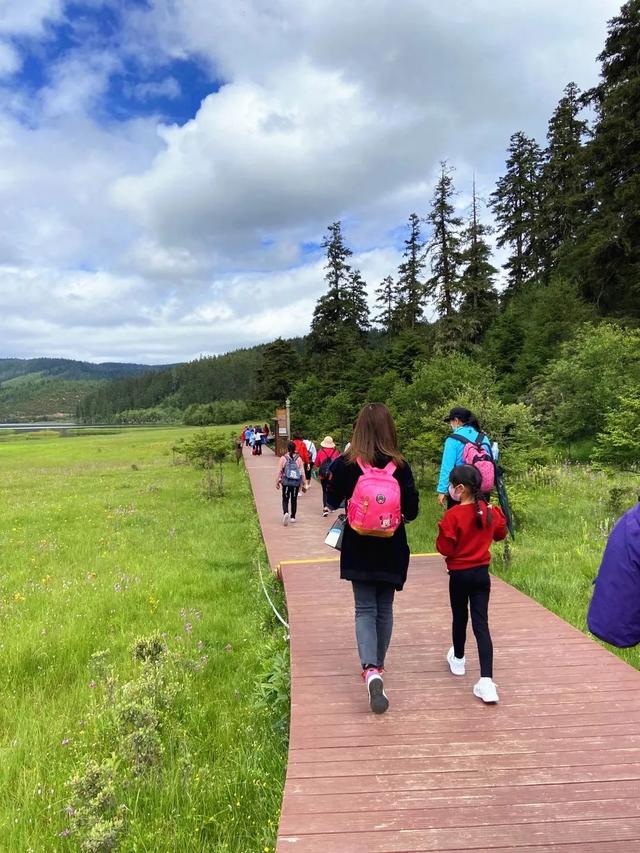 游学夏令营第一天完美收官,2023夏令营游学十大排名