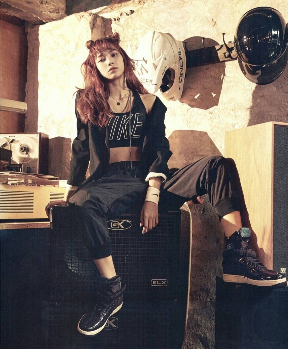 蔡徐坤虞书欣造型,蔡徐坤lisa虞书欣