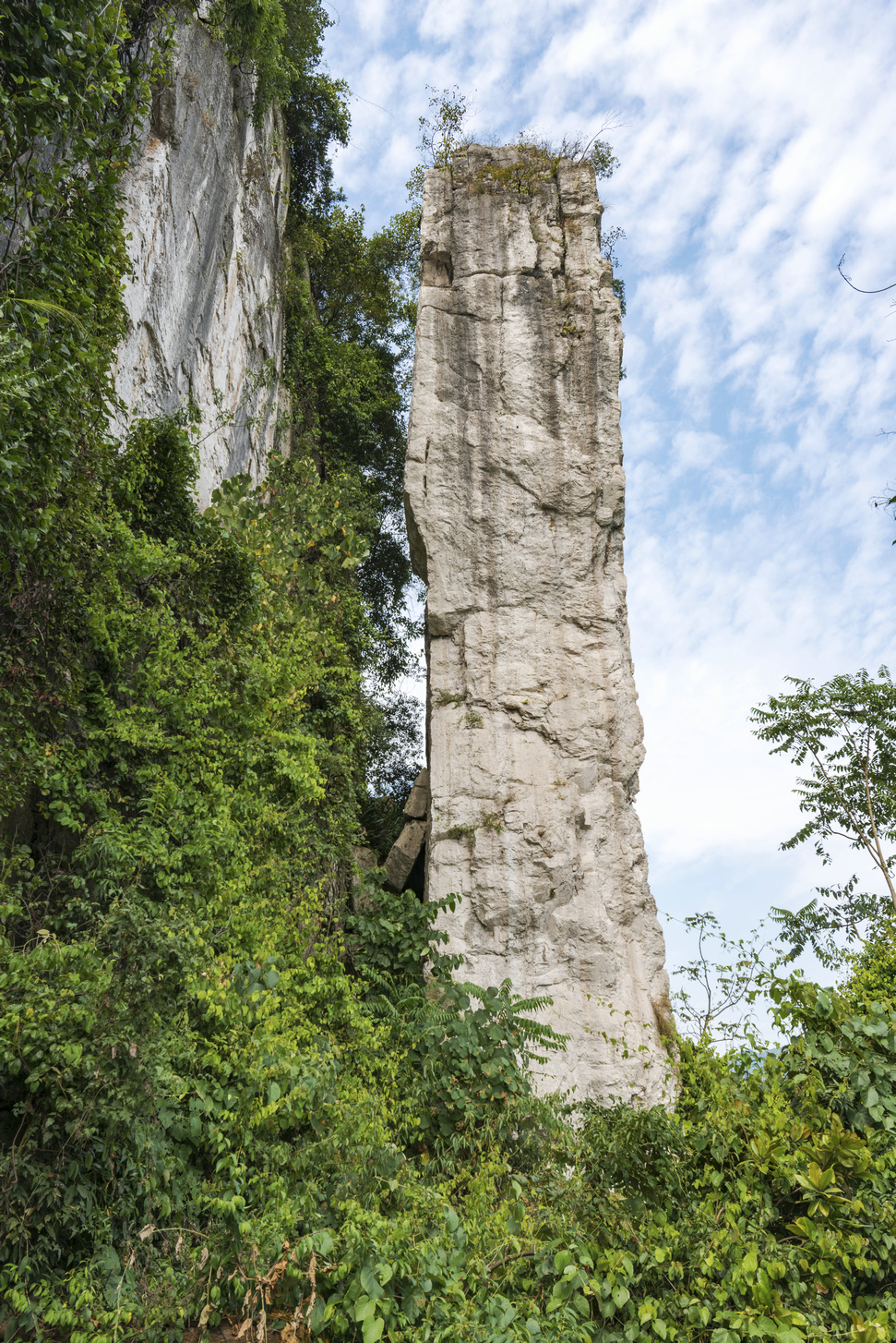 西陵峡风景区和三峡人家哪个好玩,三峡人家和西陵峡哪个景点值得去