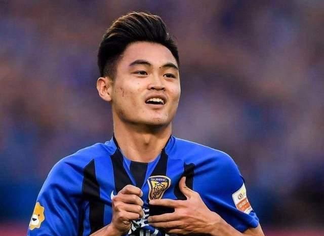 武汉捞鱼黄紫昌入“筐”多名年轻球员加入待官宣