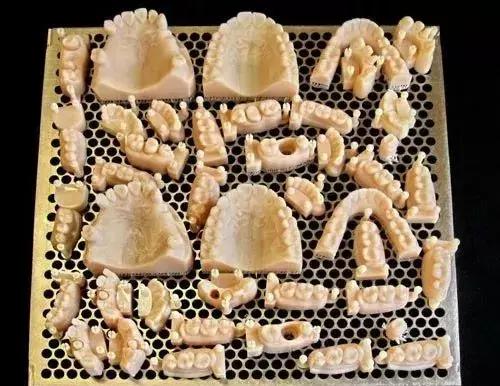 3d打印牙齿技术要从哪方面学起,3d打印牙齿用牙髓复合体材料